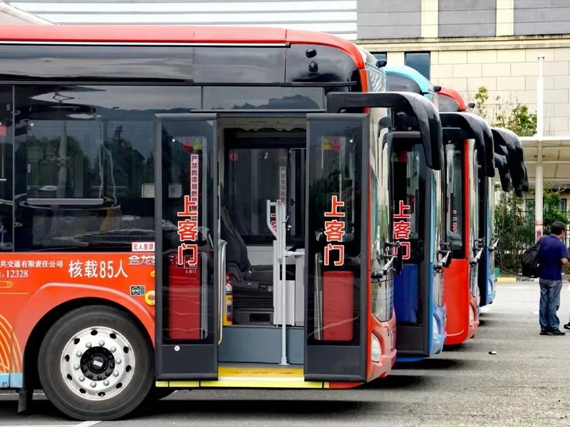 Герметичный воздушный бак для автобуса